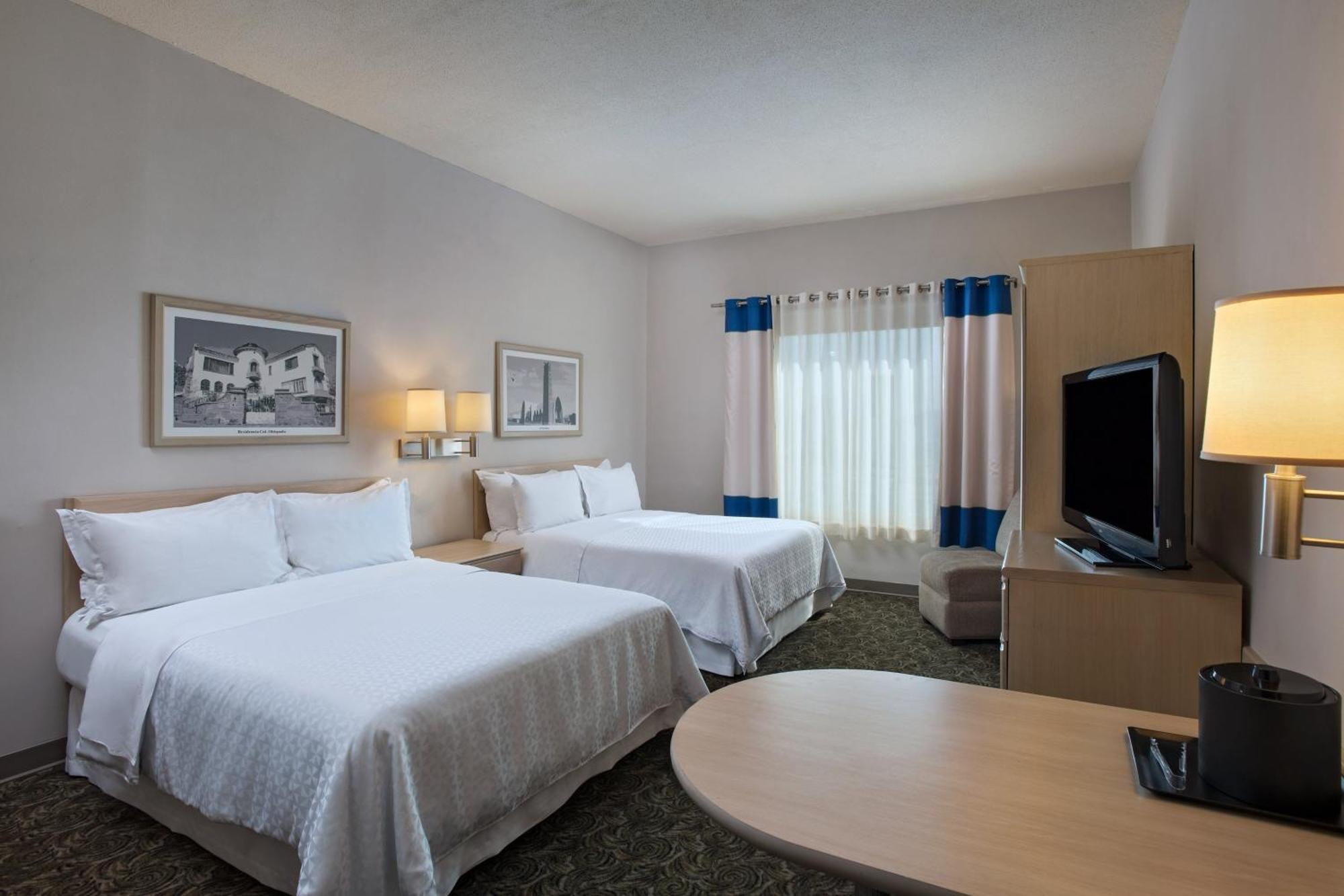 Four Points By Sheraton Galerias Μοντερέι Εξωτερικό φωτογραφία