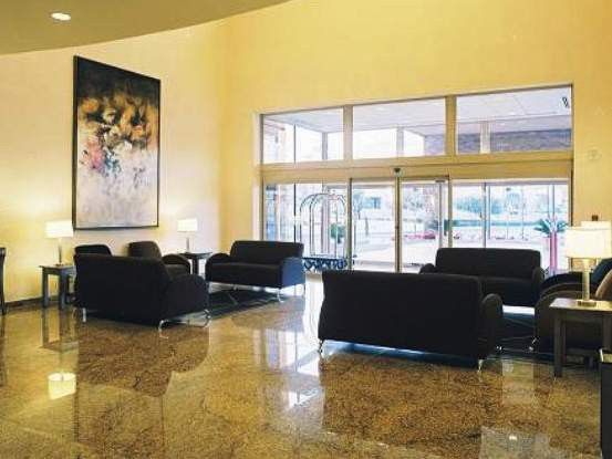 Four Points By Sheraton Galerias Μοντερέι Εσωτερικό φωτογραφία Lobby